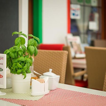 Villa Bella Italia Mikołajki Kültér fotó